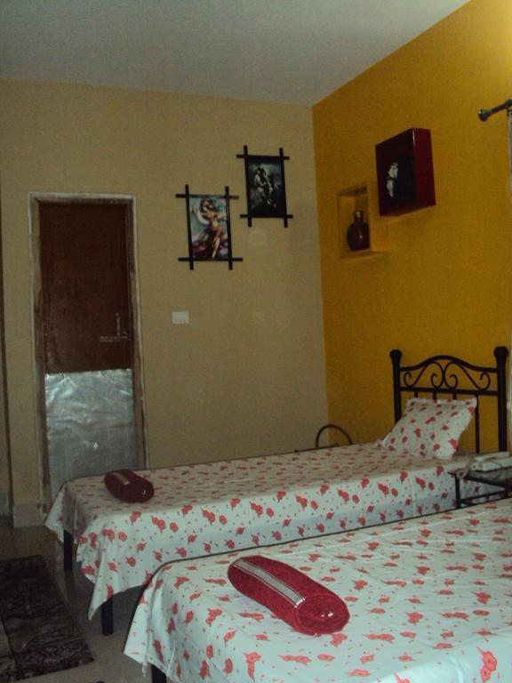 Hotel Kings Castle Γουβαχάτι Δωμάτιο φωτογραφία